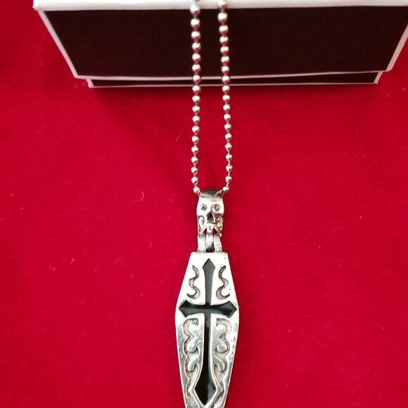NWOT coffin necklace - Picture 9 of 10